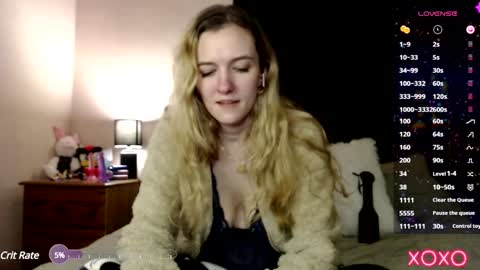 Snapshot of xelliee_rosex chatting on 01-25-25, 11:34 EllieeRose online show from 01-25-25, 11:34