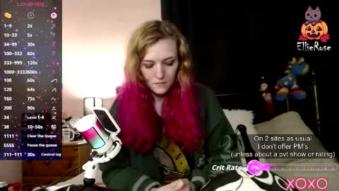 Snapshot of xelliee_rosex chatting on 02-23-26, 04:48 EllieeRose online show from 02-23-26, 04:48