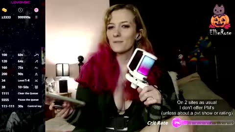 Snapshot of xelliee_rosex chatting on 03-13-26, 04:19 EllieeRose online show from 03-13-26, 04:19