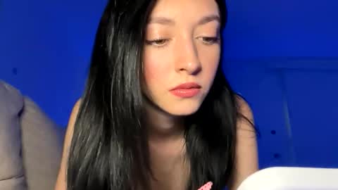 Snapshot of xenadreamx chatting on 03-15-26, 03:45 xenadreamx online show from 03-15-26, 03:45