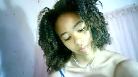 xenna610827 online show from 01-15-25, 06:33