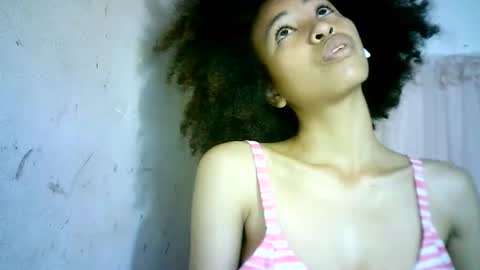 xenna610827 online show from 02-10-25, 09:04