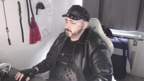 F A B I A N online show from 10-29-25, 09:44