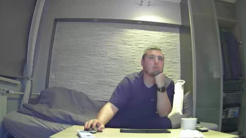 Snapshot of xfikusx44 chatting on 04-11-26, 06:34 xfikusx44 online show from 04-11-26, 06:34