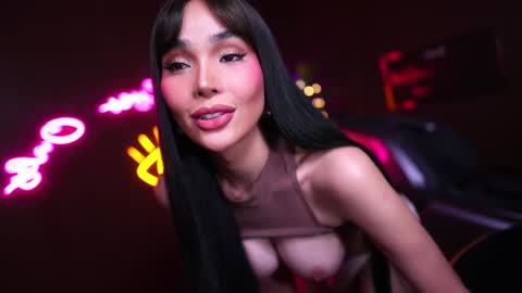 Anne online show from 01-31-25, 03:41