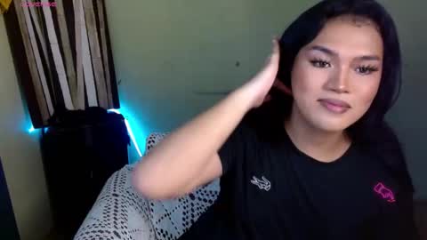 Snapshot of xfreyalibitina69x chatting on 11-17-25, 01:33 xfreyalibitina69x online show from 11-17-25, 01:33