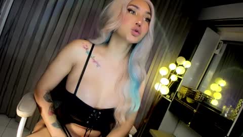 hey honey online show from 02-28-25, 04:54