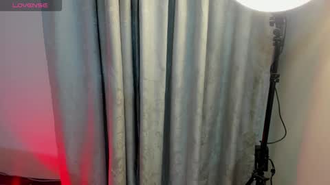 Snapshot of xhinata_hyugaxx chatting on 09-11-25, 11:05 hinata online show from 09-11-25, 11:05