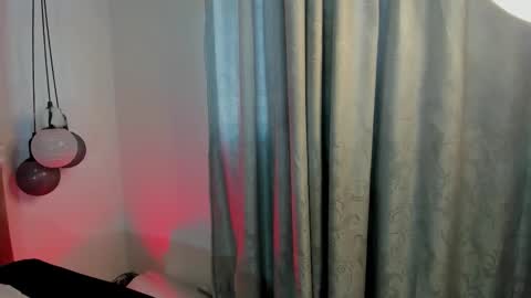 Snapshot of xhinata_hyugaxx chatting on 09-20-25, 10:22 hinata online show from 09-20-25, 10:22