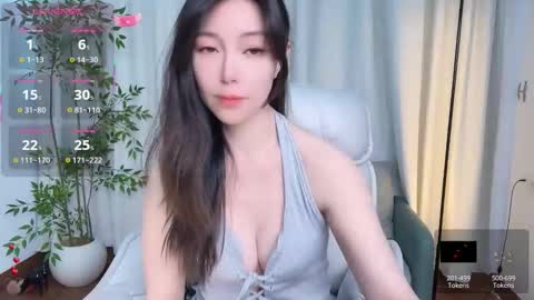 Snapshot of xi_ethel chatting on 02-23-26, 06:00 XI online show from 02-23-26, 06:00