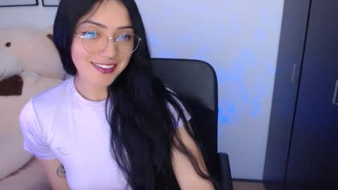 Snapshot of xia_abbey chatting on 09-13-25, 12:10 Xia online show from 09-13-25, 12:10