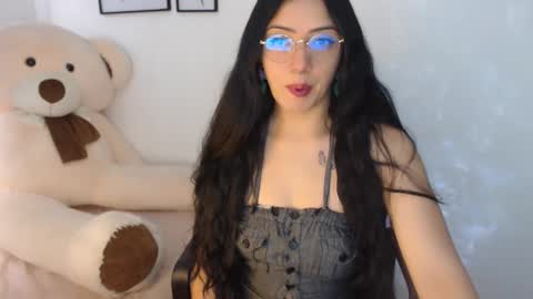 Snapshot of xia_abbey chatting on 09-23-25, 09:51 Xia online show from 09-23-25, 09:51