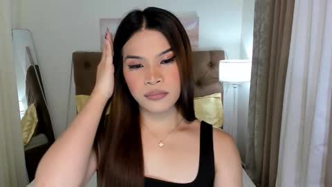 Xia Addison online show from 09-10-25, 01:38