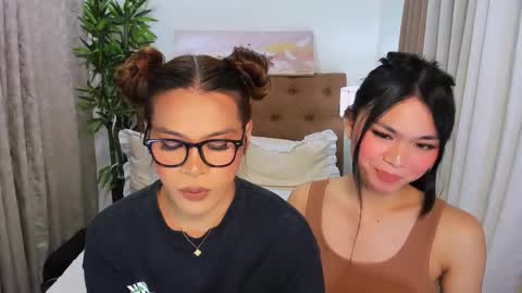 Xia Addison online show from 10-11-25, 02:22