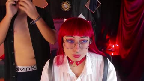 xialee and Lio online show from 01-06-25, 05:08