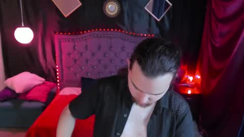 xialee and Lio online show from 01-09-25, 02:11