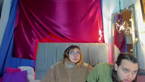 xialee and Lio online show from 02-06-25, 09:00