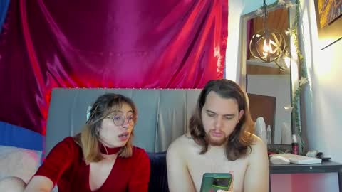 xialee and Lio online show from 02-12-25, 08:38