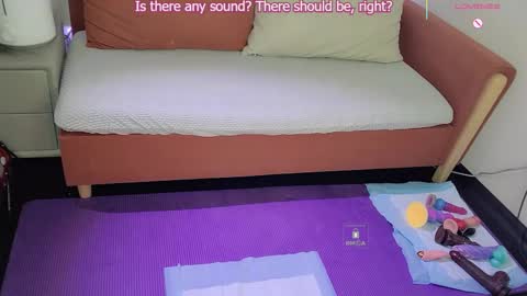 Snapshot of xiaohaitun669105 chatting on 12-22-25, 01:08 online show from 12-22-25, 01:08