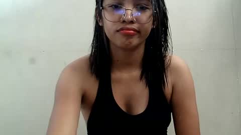 xiaomeee online show from 10-03-25, 12:07