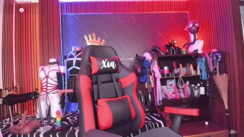 Snapshot of xiaqueen chatting on 04-18-26, 11:47 XiaQueen I M online show from 04-18-26, 11:47