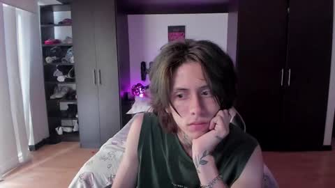 xIce Boy online show from 01-19-26, 01:48