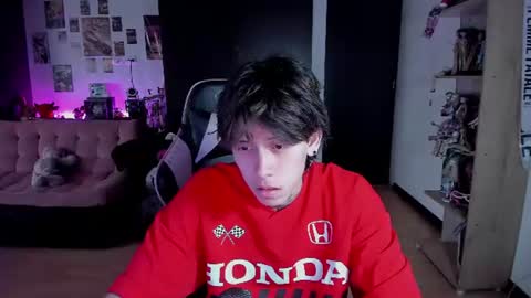 xIce Boy online show from 06-18-26, 06:56