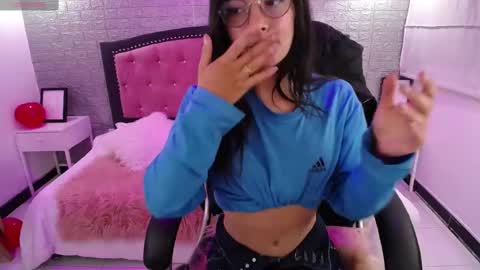 xiomy online show from 02-20-25, 02:07