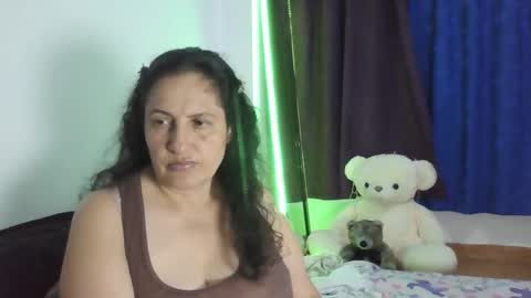 Snapshot of xime5144838 chatting on 12-19-24, 06:01 Ximena online show from 12-19-24, 06:01