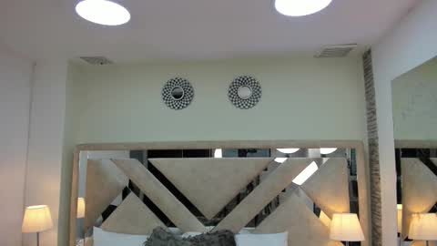 Snapshot of ximena_vasquez8 chatting on 03-15-26, 03:34 Xime online show from 03-15-26, 03:34