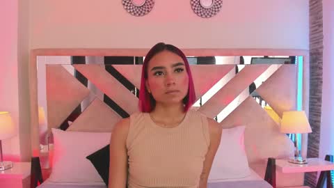 Snapshot of ximena_vasquez8 chatting on 04-06-26, 03:59 Xime online show from 04-06-26, 03:59