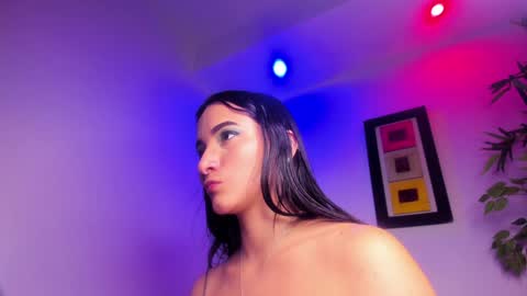 ximenasalazar online show from 02-05-25, 05:20