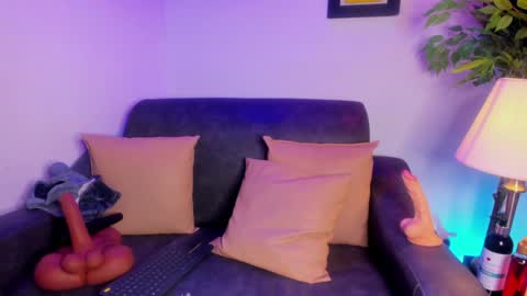 ximenasalazar online show from 02-06-25, 02:15