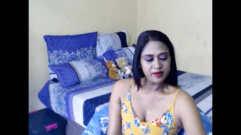 Miss Ria online show from 11-11-25, 10:48