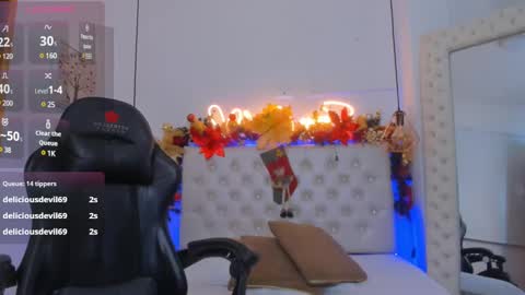 xiomara_cortes online show from 12-20-24, 10:32