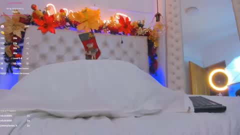 xiomara_cortes online show from 12-29-24, 10:14