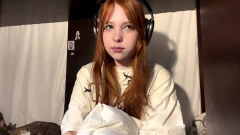 Snapshot of xiomaramilitano chatting on 06-21-26, 01:24 Katy online show from 06-21-26, 01:24
