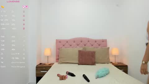 Xiomy online show from 09-27-25, 02:00