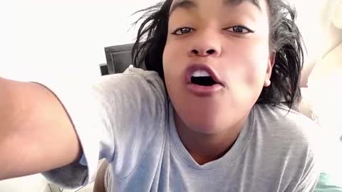 Snapshot of xiomy_winklar chatting on 12-15-24, 03:20 xiomy winklar online show from 12-15-24, 03:20