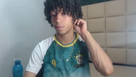 Snapshot of xion_ez chatting on 09-24-25, 08:34 xion_ez online show from 09-24-25, 08:34