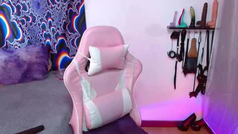 xizette online show from 10-02-25, 05:09