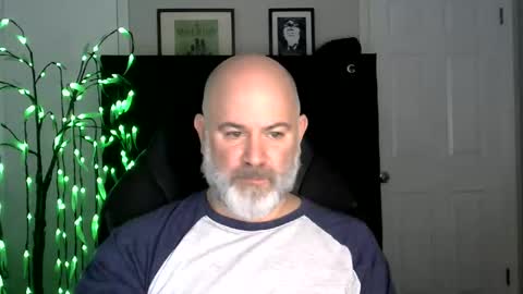 MrSlowBurn77 online show from 12-15-25, 09:19