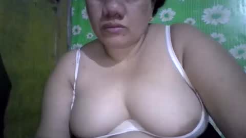 xjuicytits online show from 04-06-26, 12:28