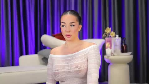 Julia online show from 12-18-25, 06:14