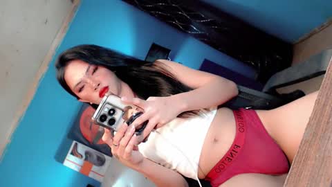 Snapshot of xkatarina69x chatting on 03-07-26, 03:31 Katarina online show from 03-07-26, 03:31