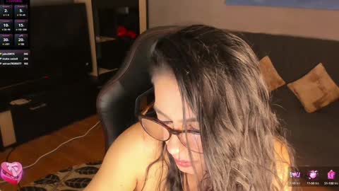 Lara online show from 12-23-24, 02:02