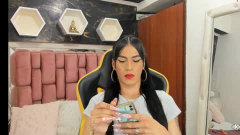 Ximena online show from 02-01-25, 03:41
