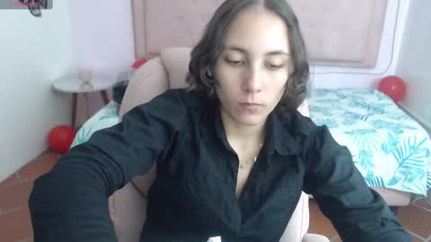 lunna online show from 02-15-25, 08:22