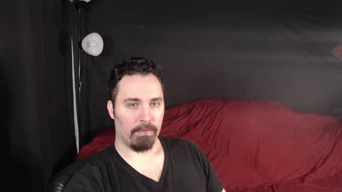 Snapshot of xmetalstudx chatting on 02-02-25, 08:19 MetalstudMaster online show from 02-02-25, 08:19