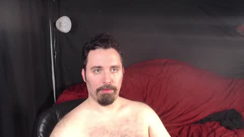 Snapshot of xmetalstudx chatting on 02-04-25, 02:07 MetalstudMaster online show from 02-04-25, 02:07